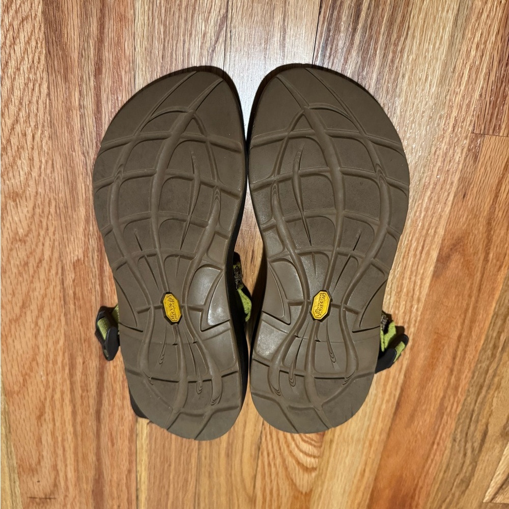 Chaco outdoor trail Sandals size 8 - Picture 3 of 7